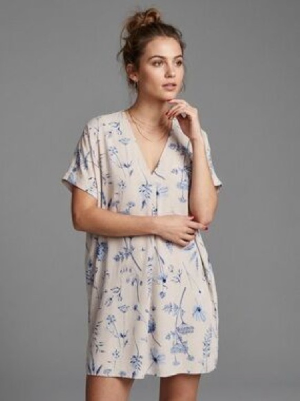 H&M Blue Floral Botanical V-Neck Tunic Dress - Size Medium